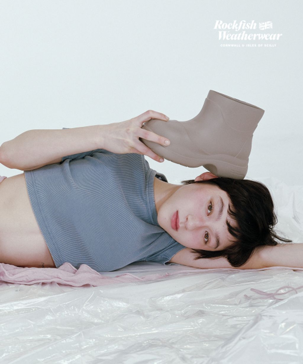 3124961_17138552402389_500