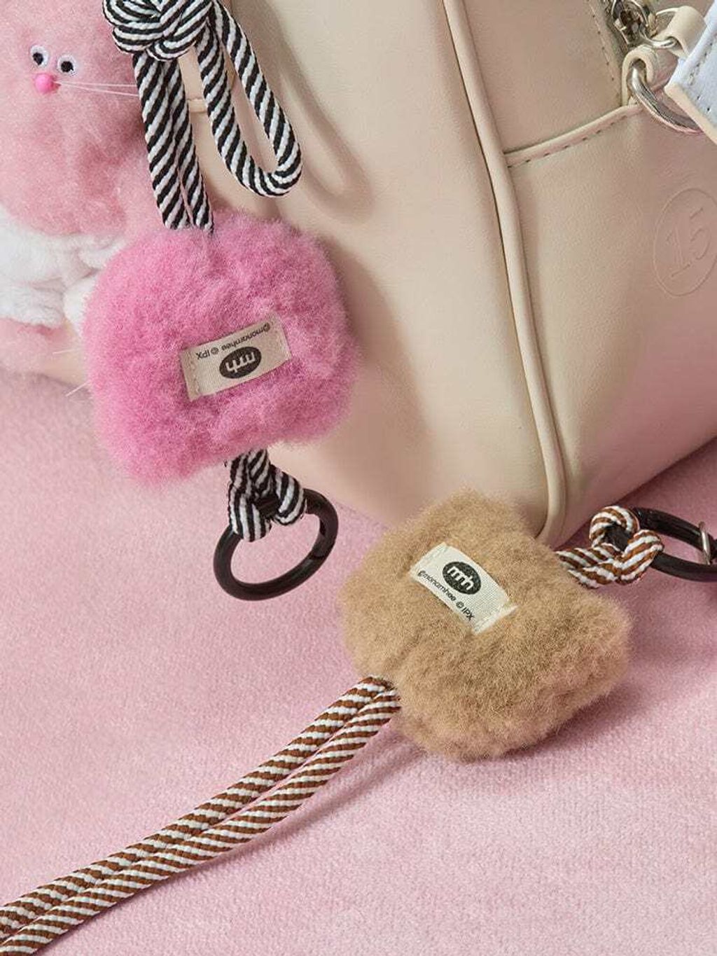 monamhee-mobile-acc--fw-41381833932999