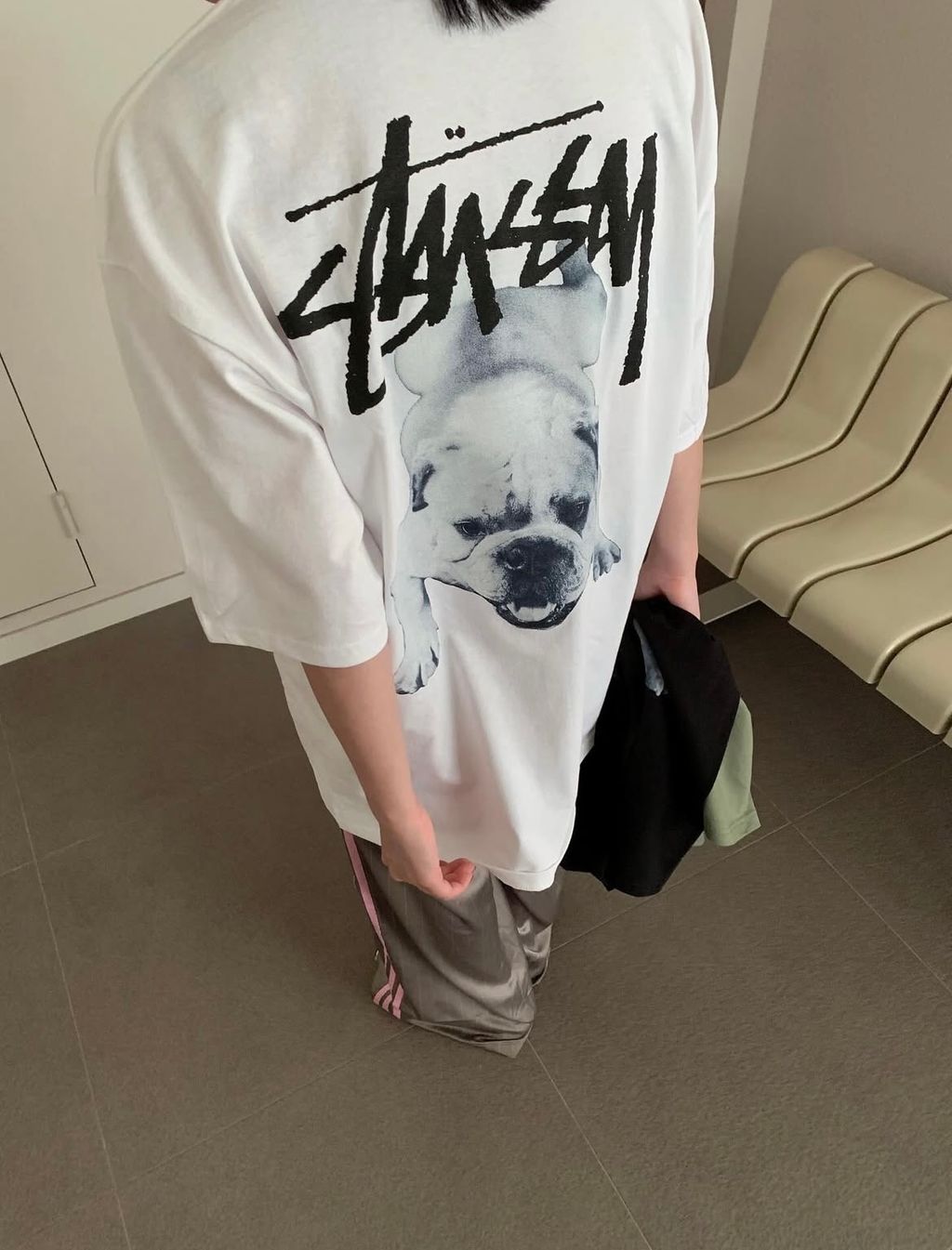 STUSSY STOCK DOG TEE – Thewoorolls