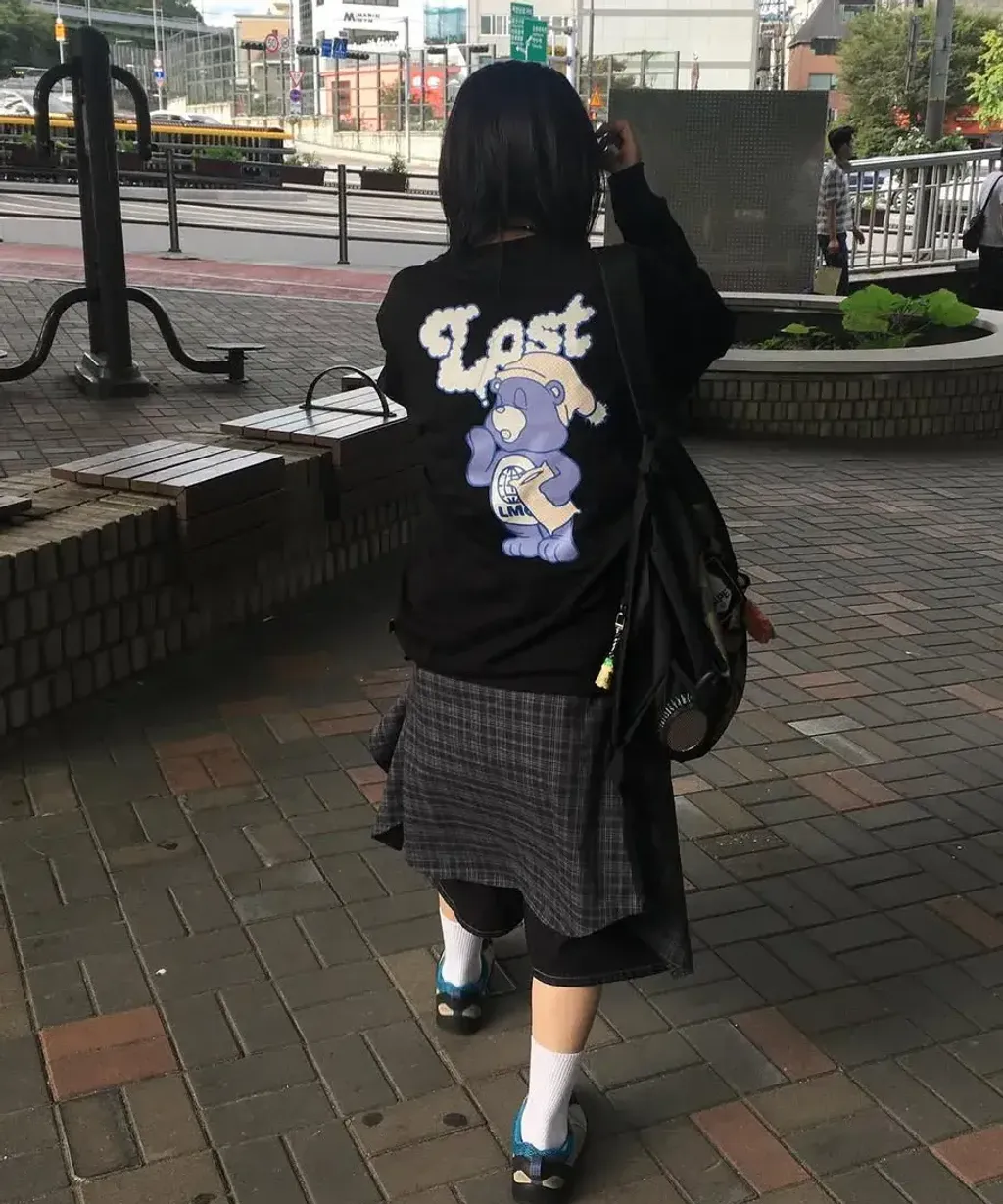 145b7308578d47e79c6b7dc2f121b79e