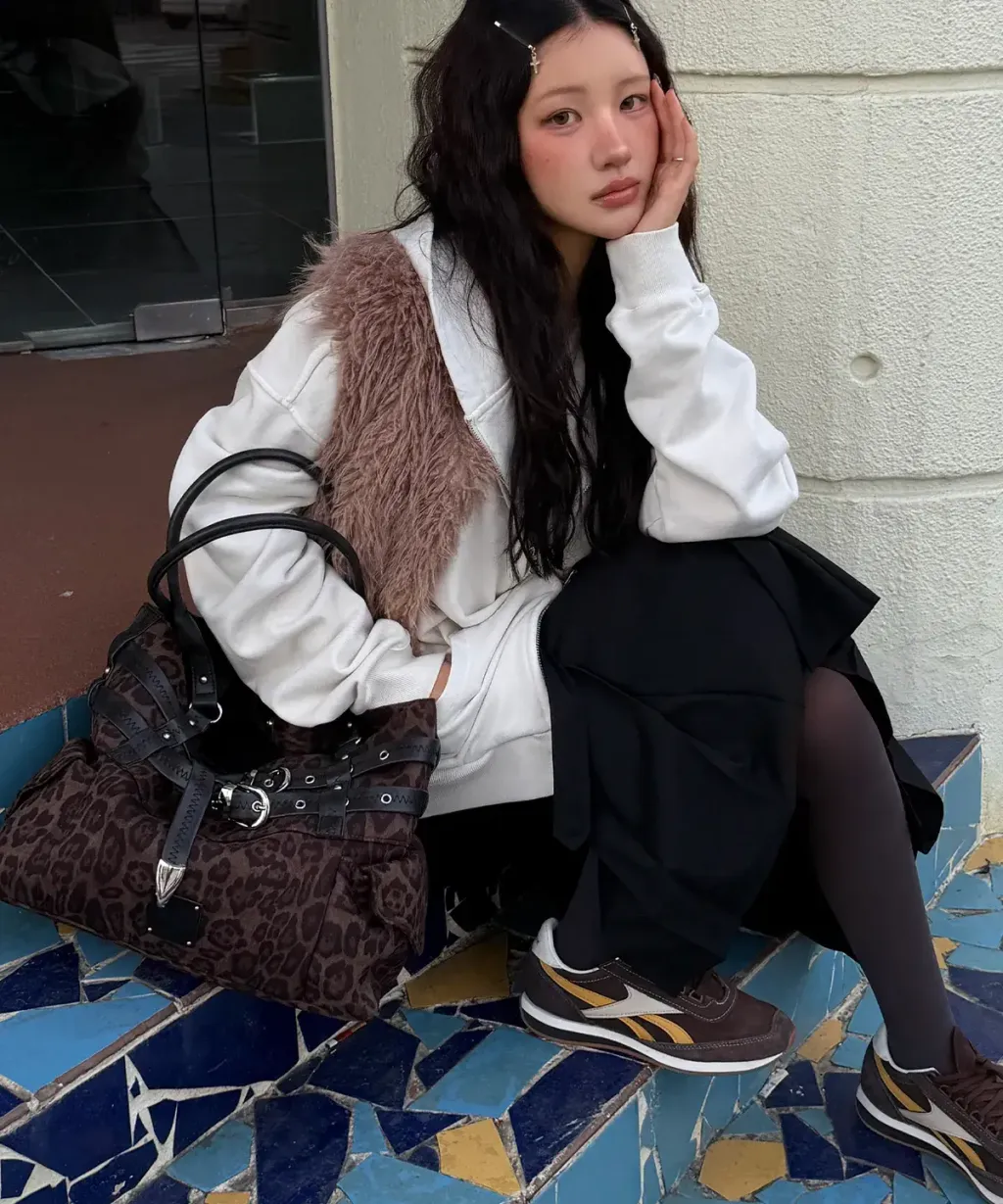 5284947_17634353328185_big