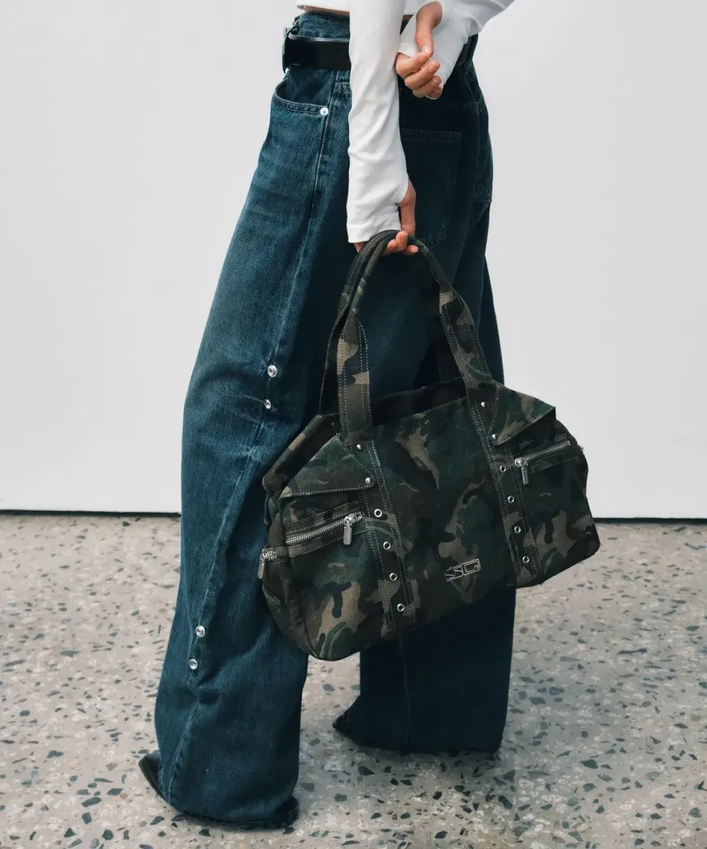 4735850_17564387121033_big