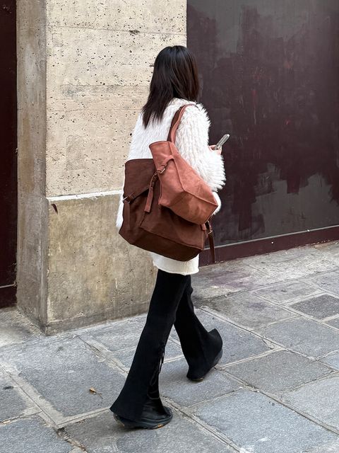 40922dfce648ffd0a09ab9a93f0313f4