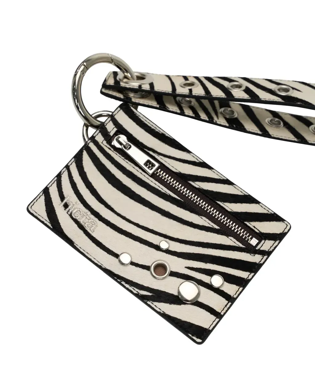 detail_5741135_17636349349523_big