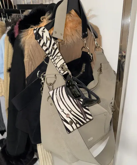 detail_5741135_17638905869031_big