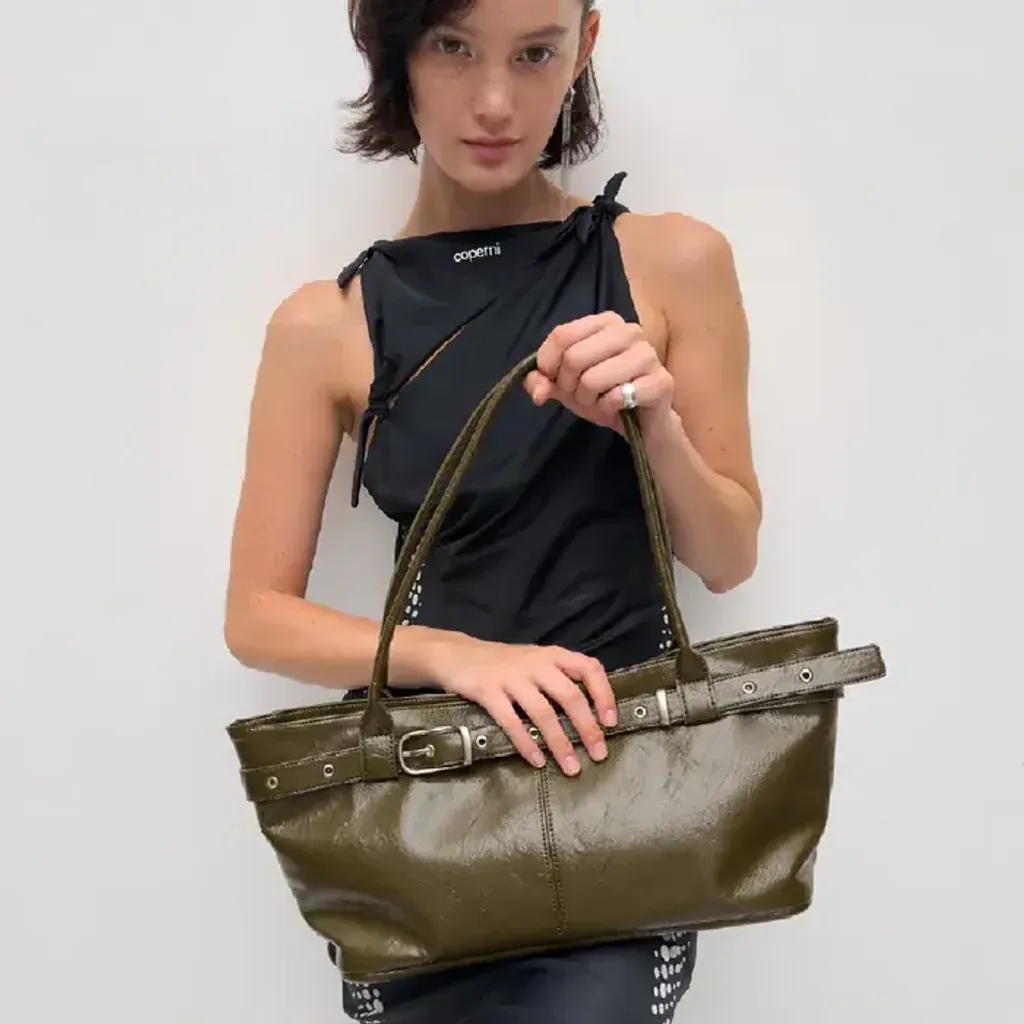 11f08fb53dd5f5e894a2b5fbb6191ab1