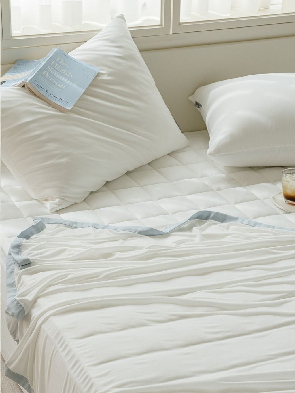 tw-11134207-820lg-mrhdla1bx5ad98