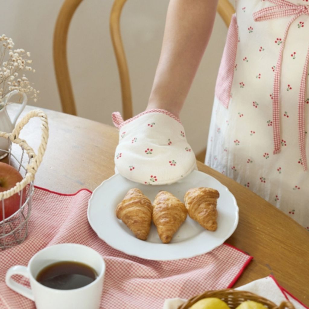 tw-11134207-81ztn-mfcda1q5ylu00b