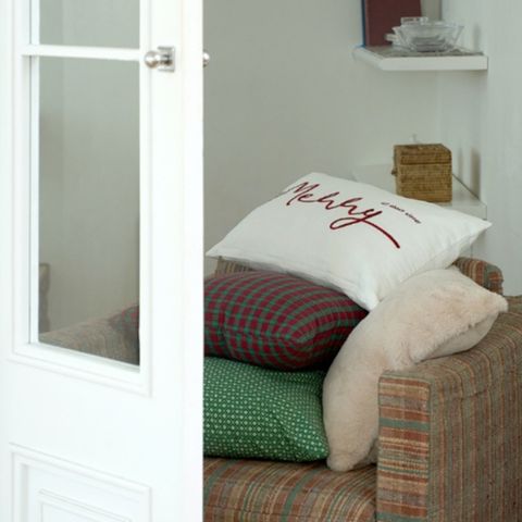 tw-11134207-81zth-mgcgjow9c2dk21