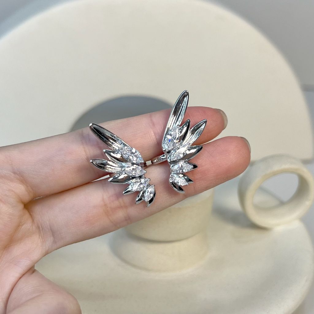 image_74A3815F-C151-488D-92E7-34036A5CECD5_1764066601