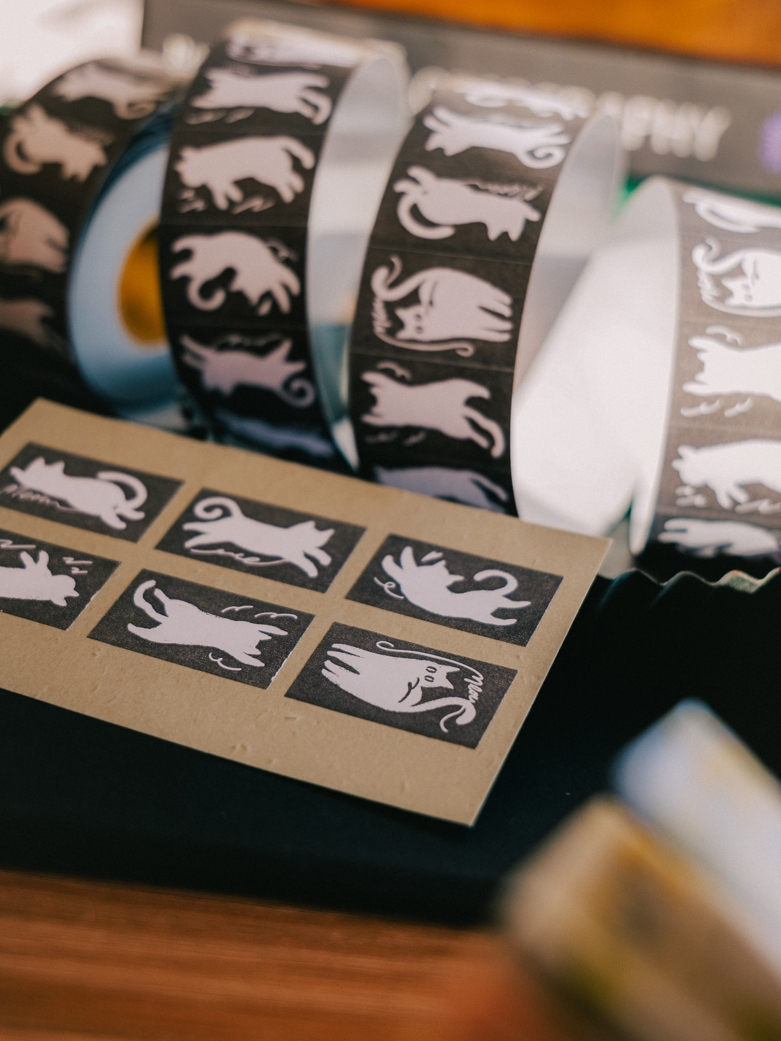 WT-062-Label-Sticker-Roll-Twisty-Cats-3