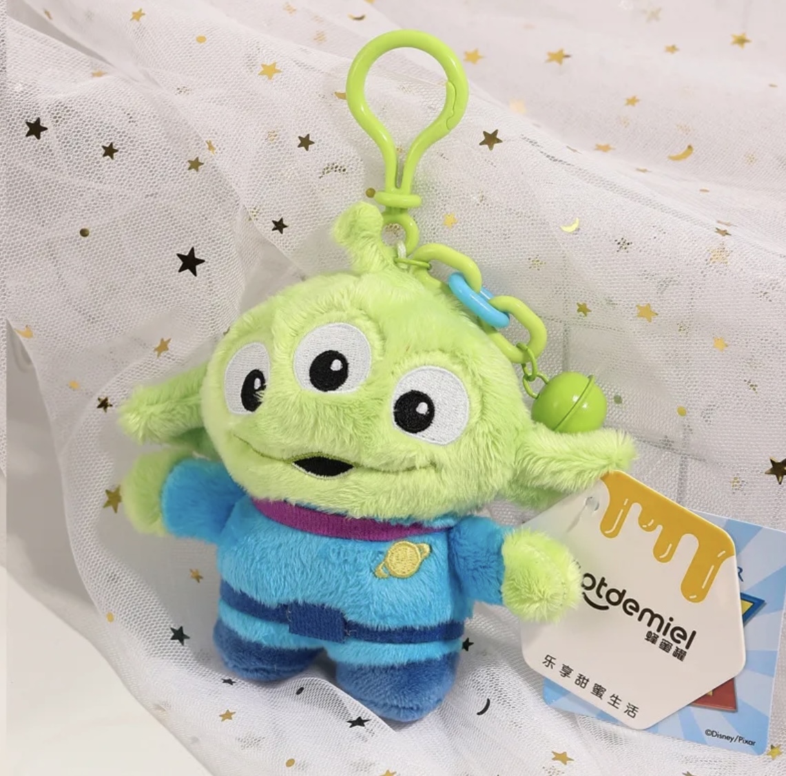 0D7C30A1-3A4B-485E-B945-ECE353553B1F