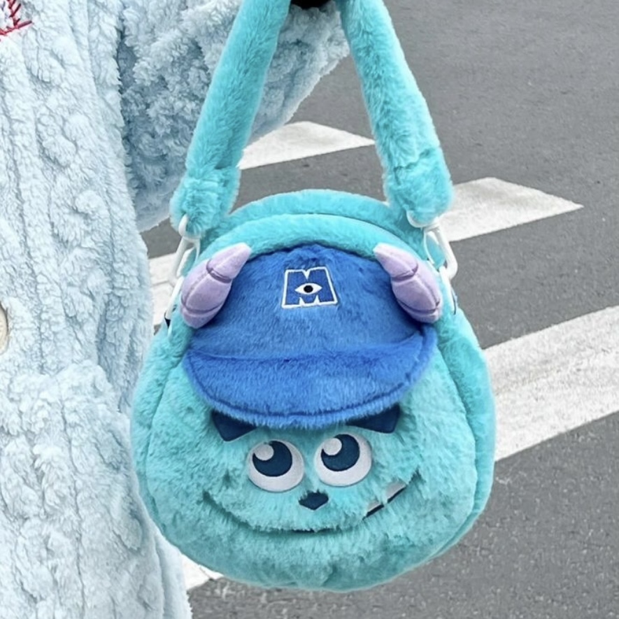 B0E8E2C7-65D3-4A3A-8706-8B56FCFD1373