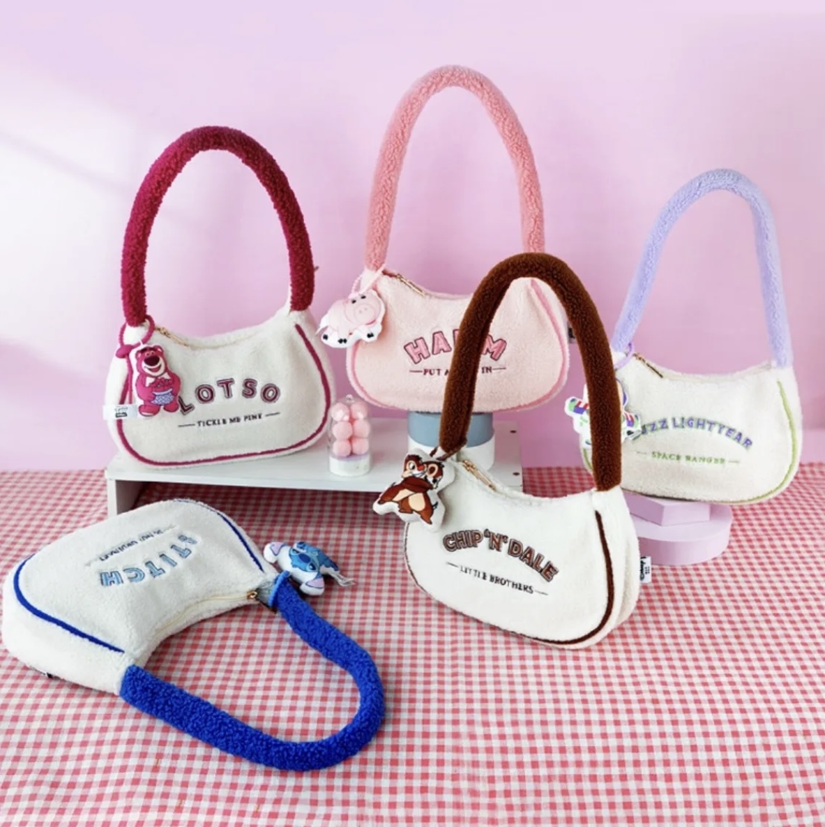 99A46476-2D4C-4144-89F1-CE6E7AEA7501