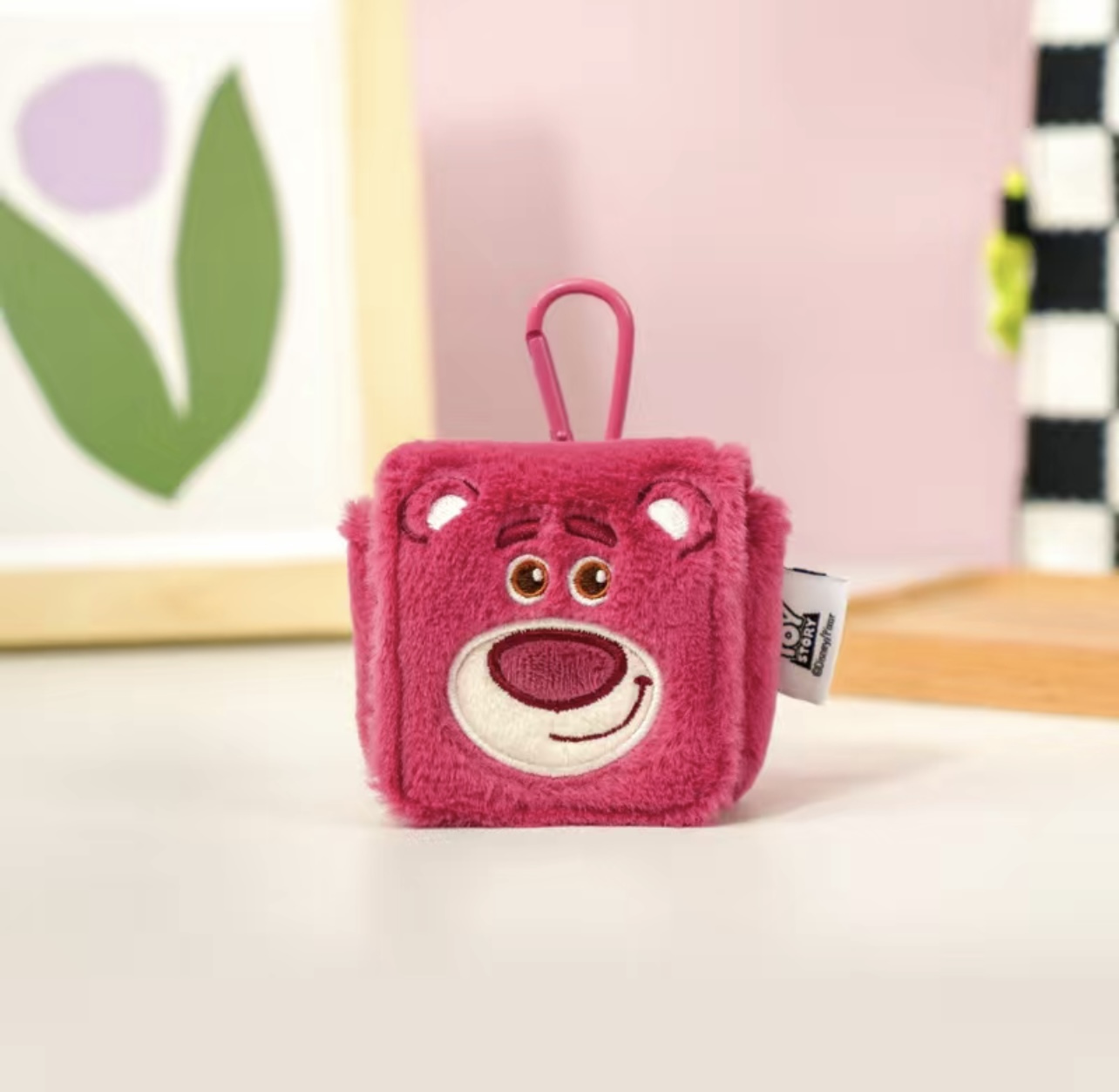 6808B45C-0999-4F1A-8593-D12F1CF800AA