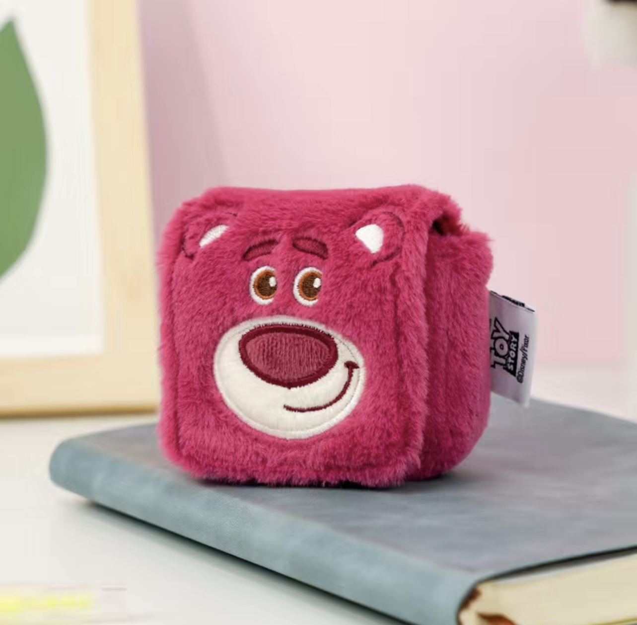 5BC4205C-1191-4BFA-B4CC-F8C906ED95F1