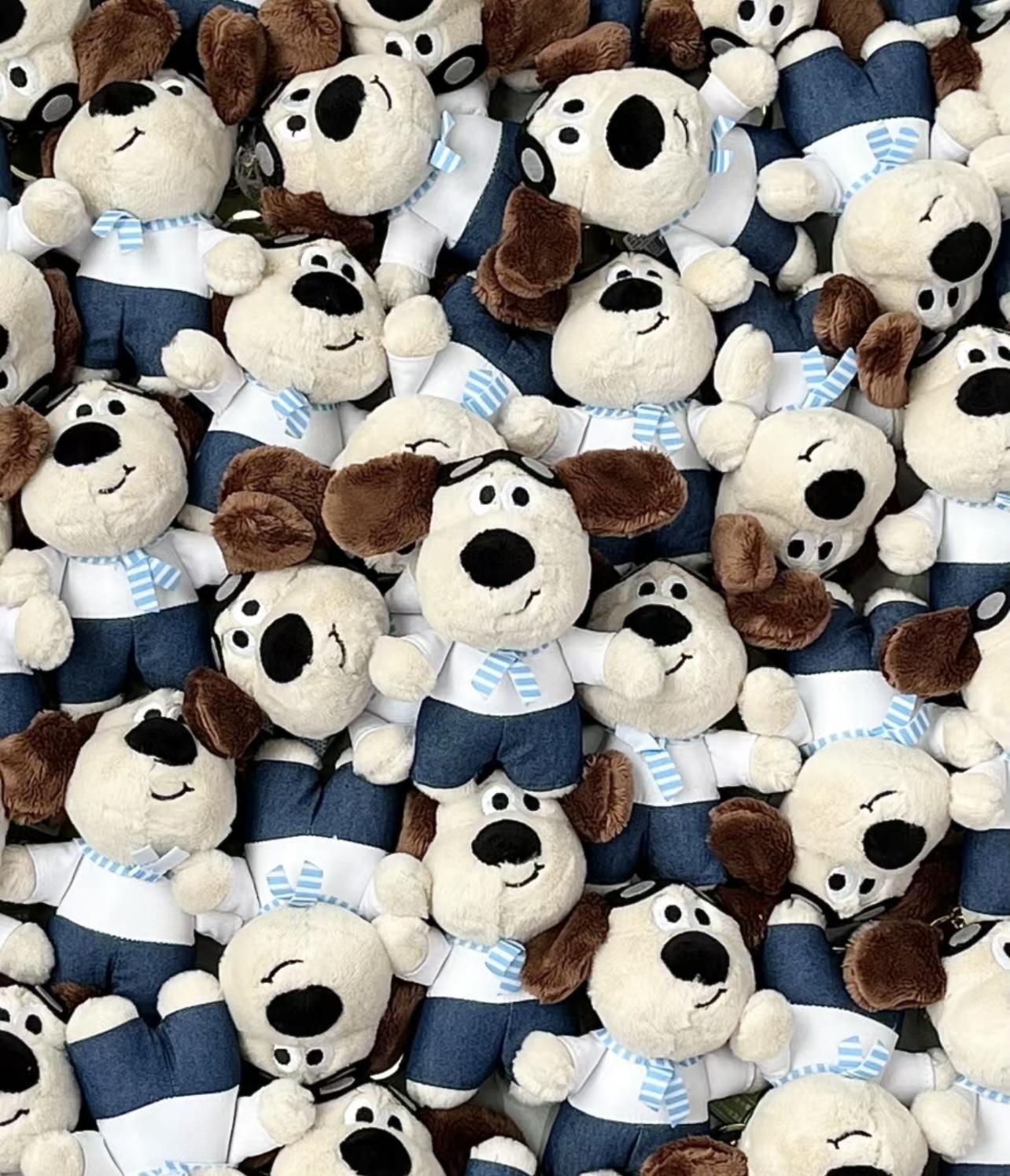 E0B86994-7A5C-4323-8A56-DC8301C31F60