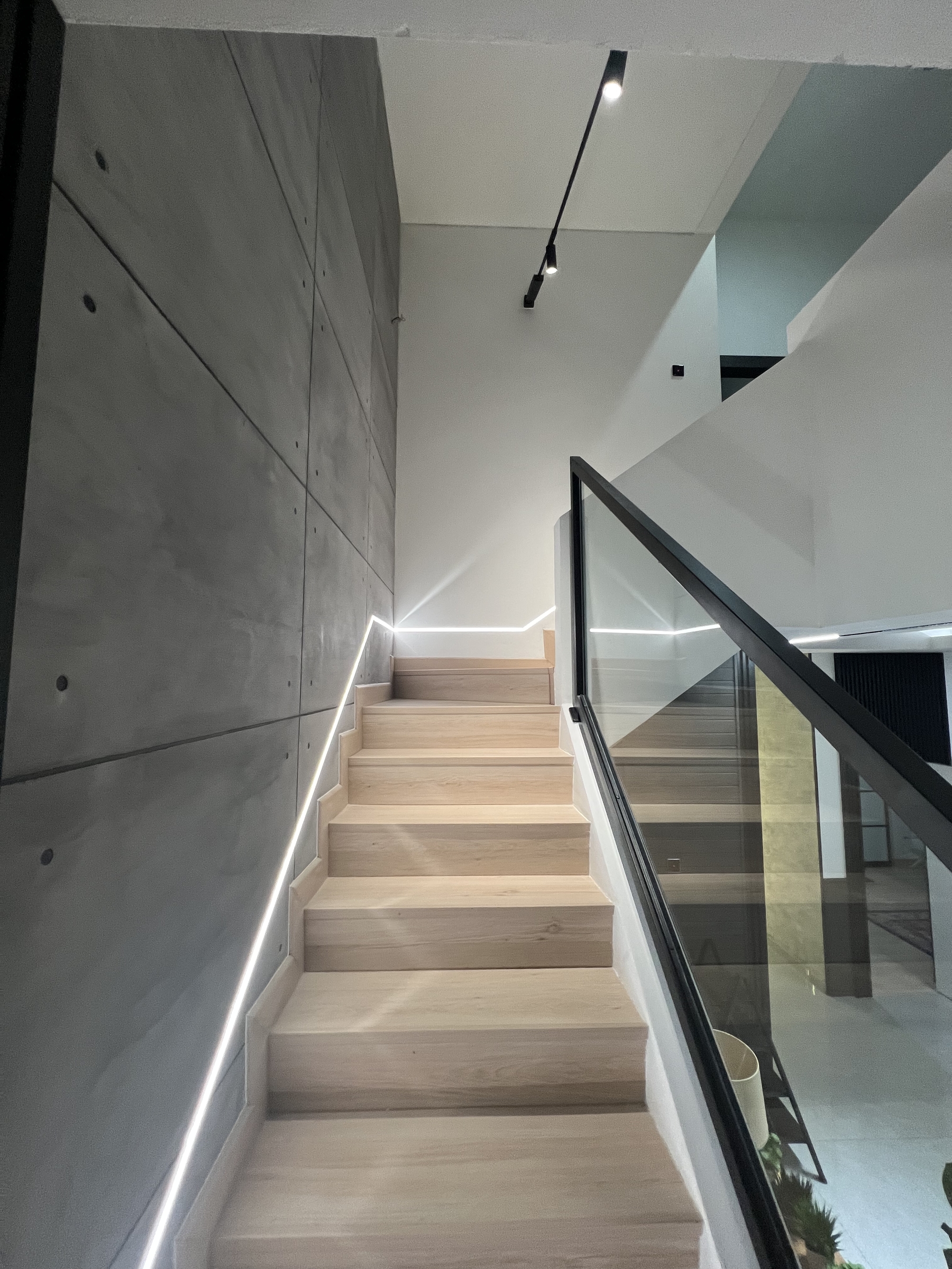 17e7f044e8c6042d08de5a84fcf0a8c7