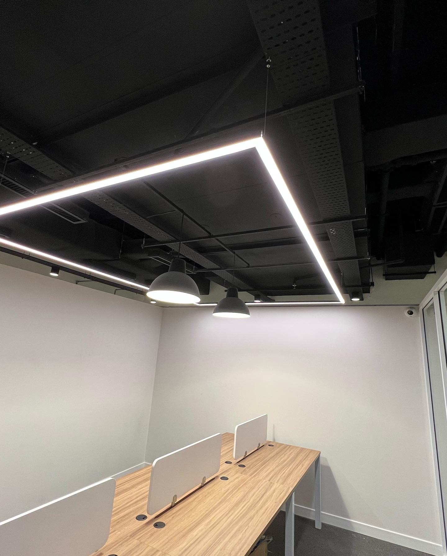 E7BB5C8F-EB92-46C3-A7BE-BAE10B69D3E4