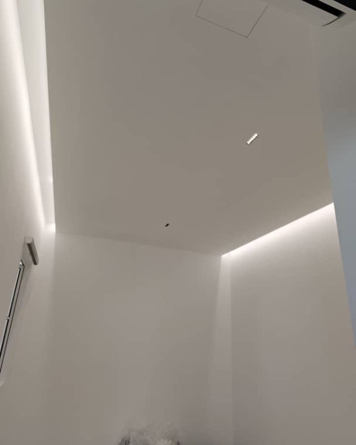 7771C6DF-B04E-4D5A-8977-8495B85D9F22