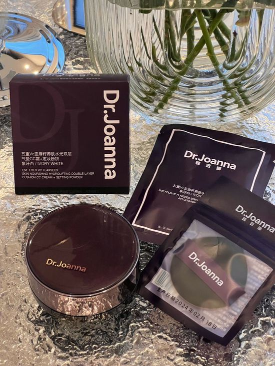 DR JOANNA | Dr Joanna 蝶安娜 & Pearlosophy 真珠美学