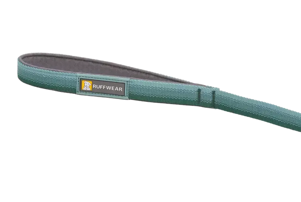 40753_Front-Range-Leash_River-Rock-Green_Handle_SMALL_426f2642-f419-4660-ad57-ab8d90a22f48