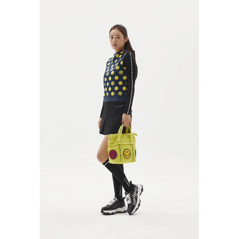 tw-11134207-7rasl-m3kb1fvt59qy0b