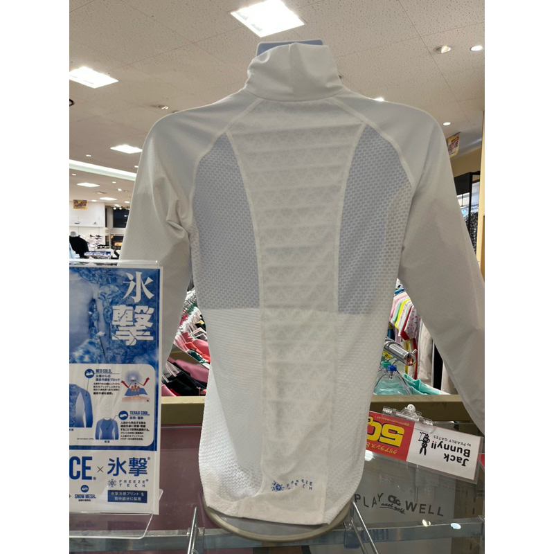 tw-11134207-7rbk8-m92i3z1hkp2e2e