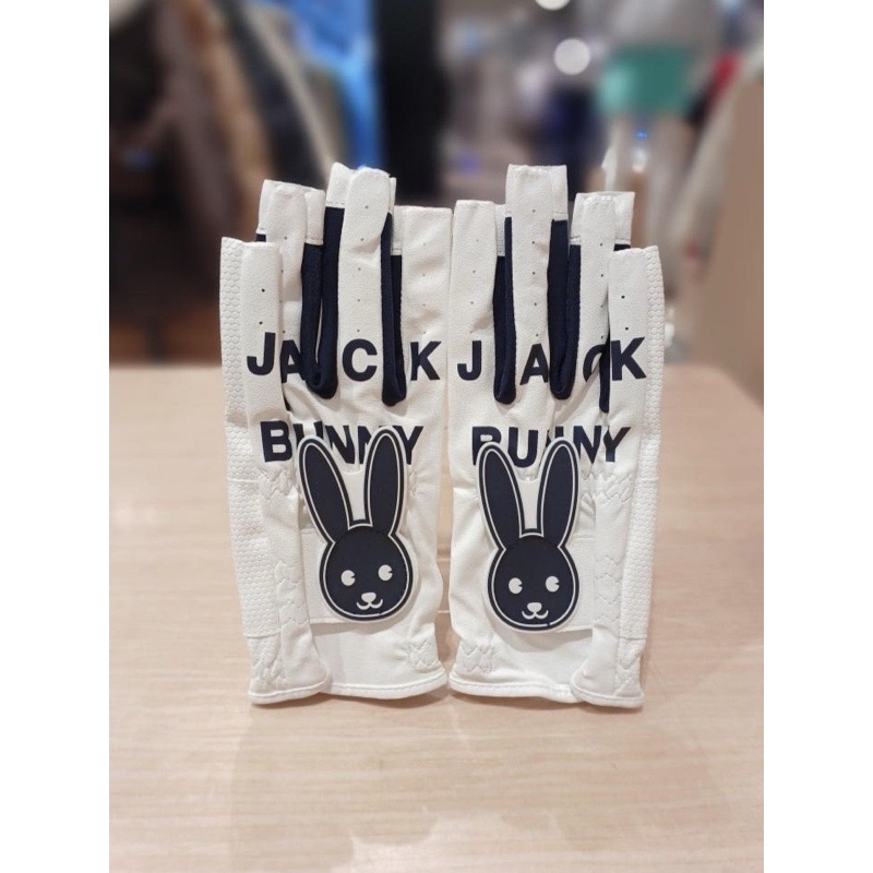 tw-11134207-7rbk4-m6d6fvhdfus8b3