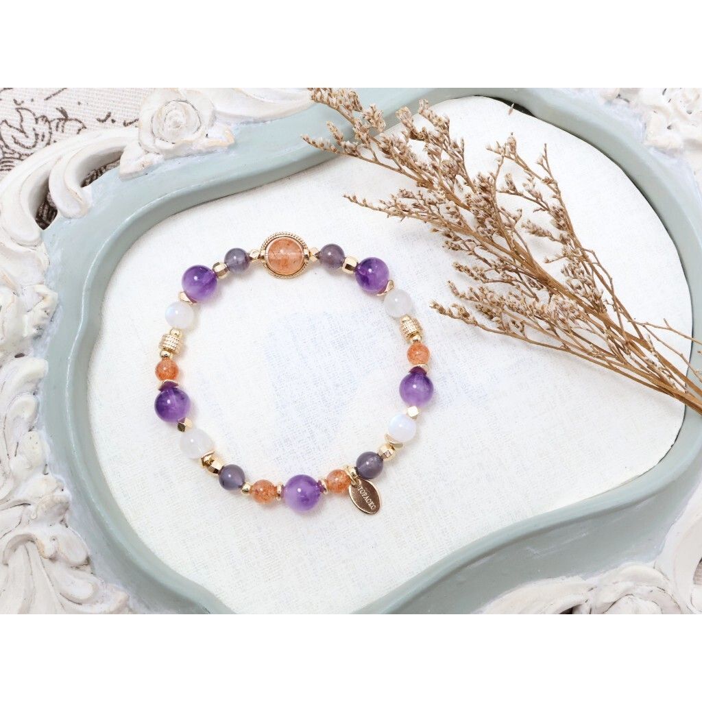 tw-11134207-820lf-mmtvur99g1dyd9