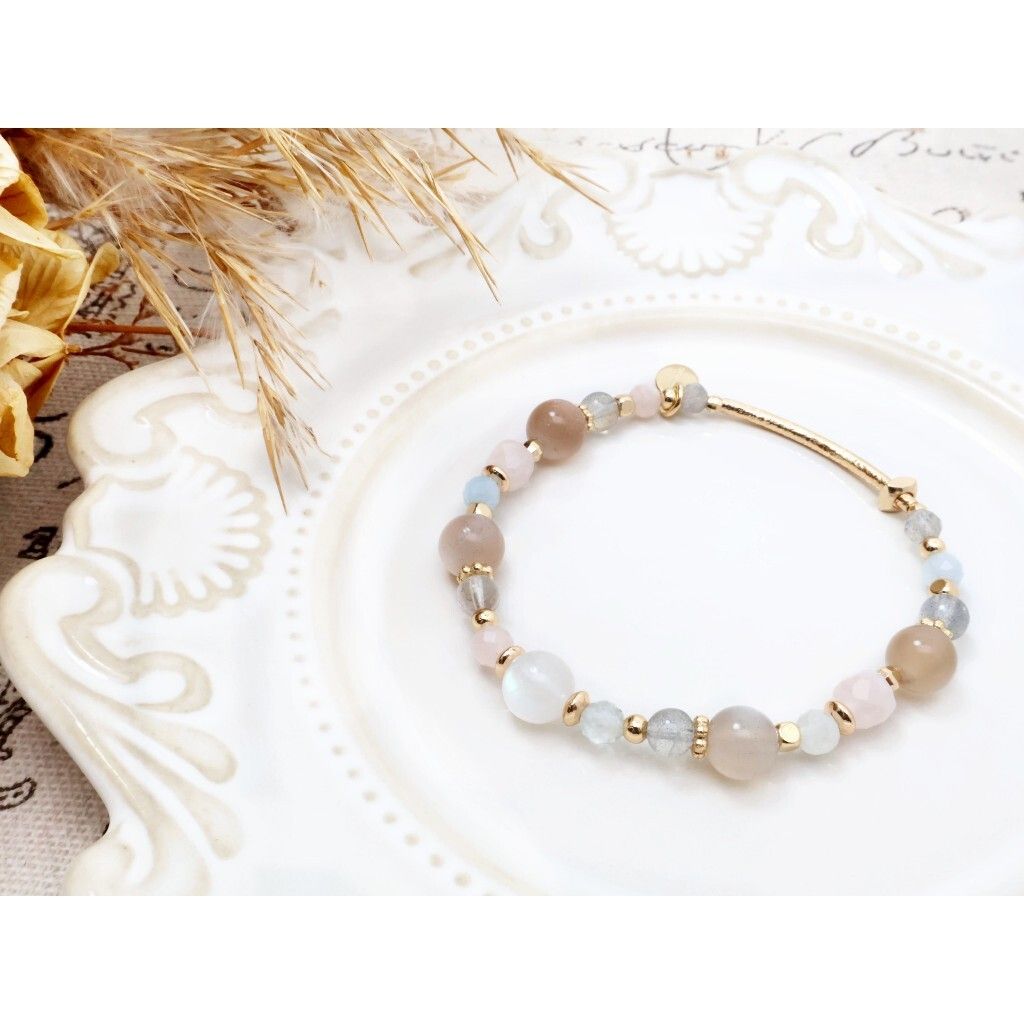 tw-11134207-820la-mmvdw94qhlac2f