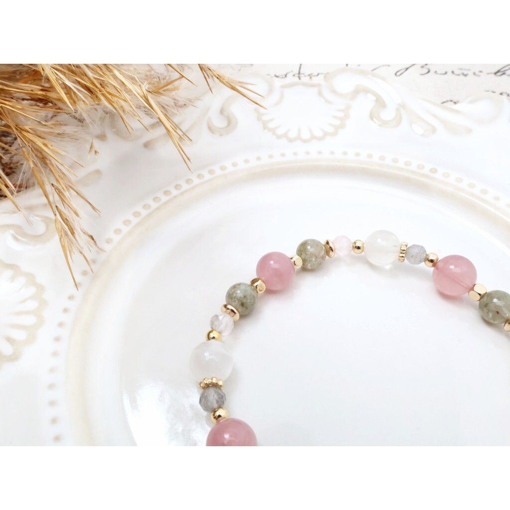 tw-11134207-820l7-mmvdv38c4rgl6c