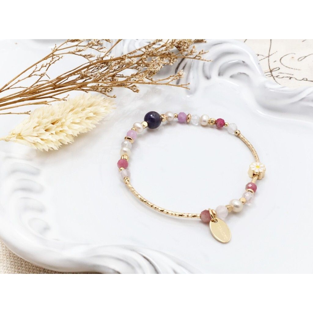 tw-11134207-820l7-mn11pv3q27eq40