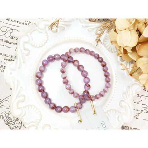 tw-11134207-820li-ms82x8qw94p1b1