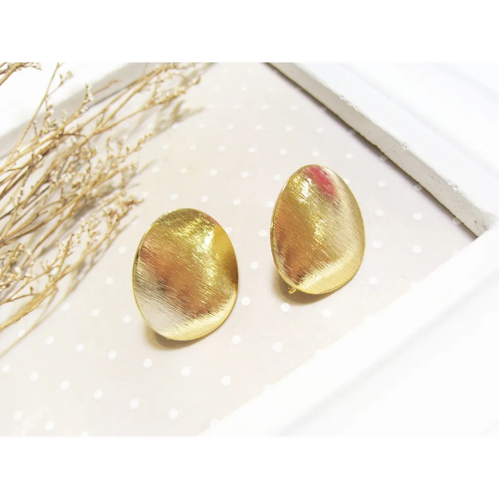 tw-11134207-7qul5-lk3dn3hn9f7x75