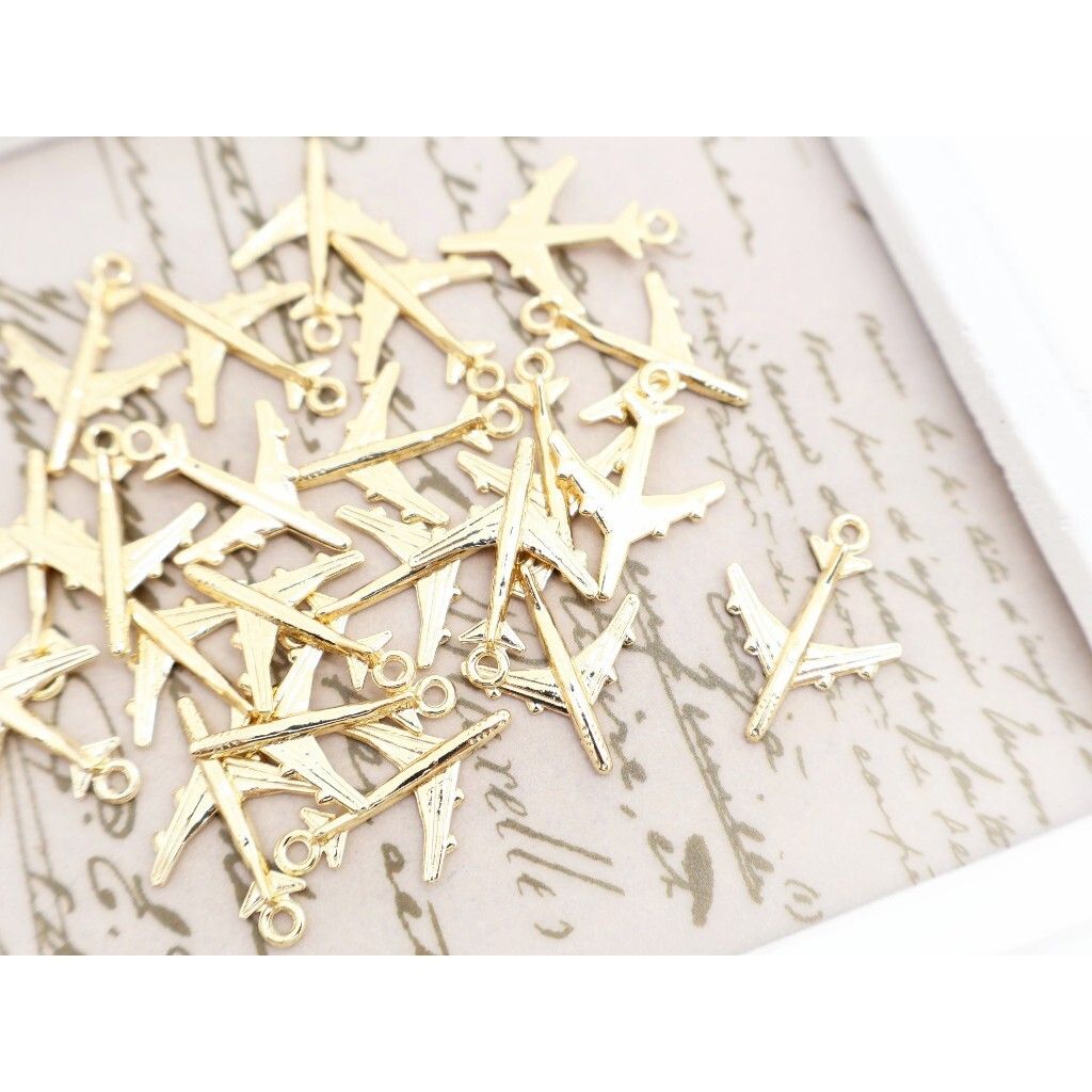 tw-11134207-7ra0u-mb4wywp682rd3d