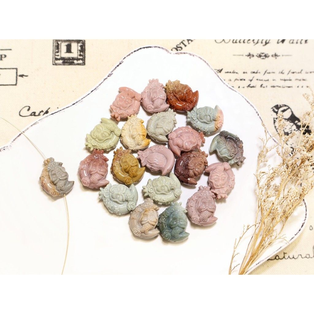 tw-11134207-7ra0g-mbeycrn7h4d4b9