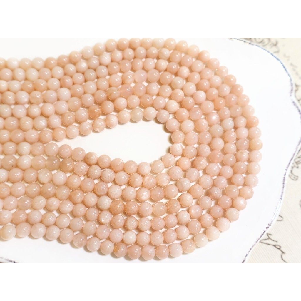 tw-11134207-7ra0n-mces82mtg9ladb