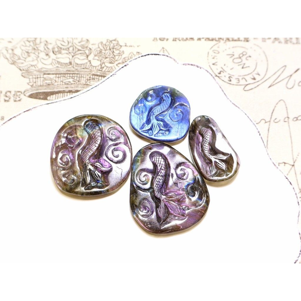 tw-11134207-7ra0g-mdcoyrlzhe9622