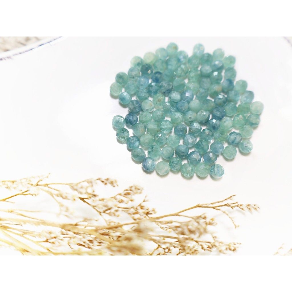 tw-11134207-81ztp-mdy2pwf0cu826a