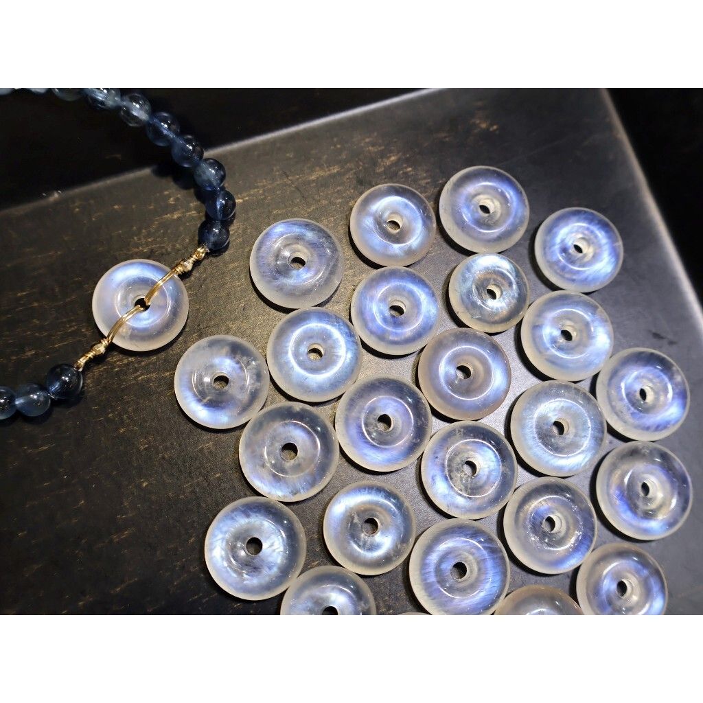 tw-11134207-81zto-me8aetuod62u33