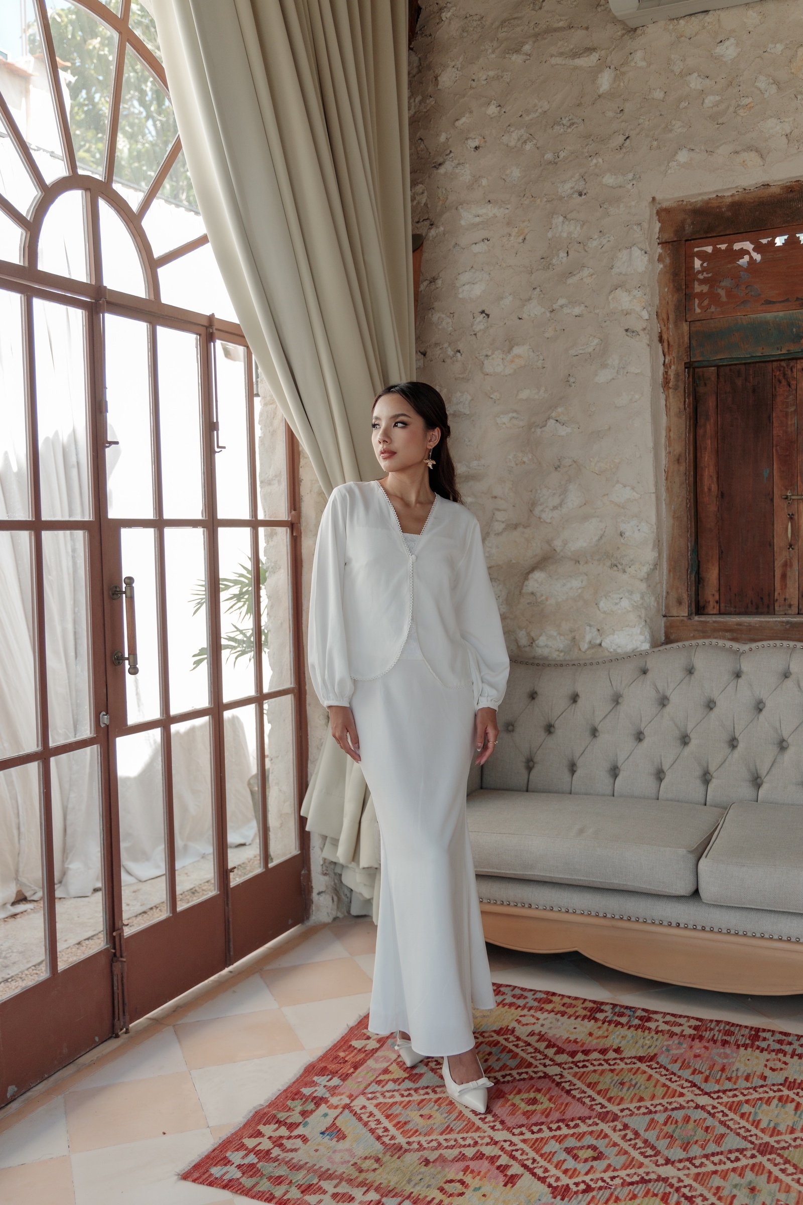 white 2