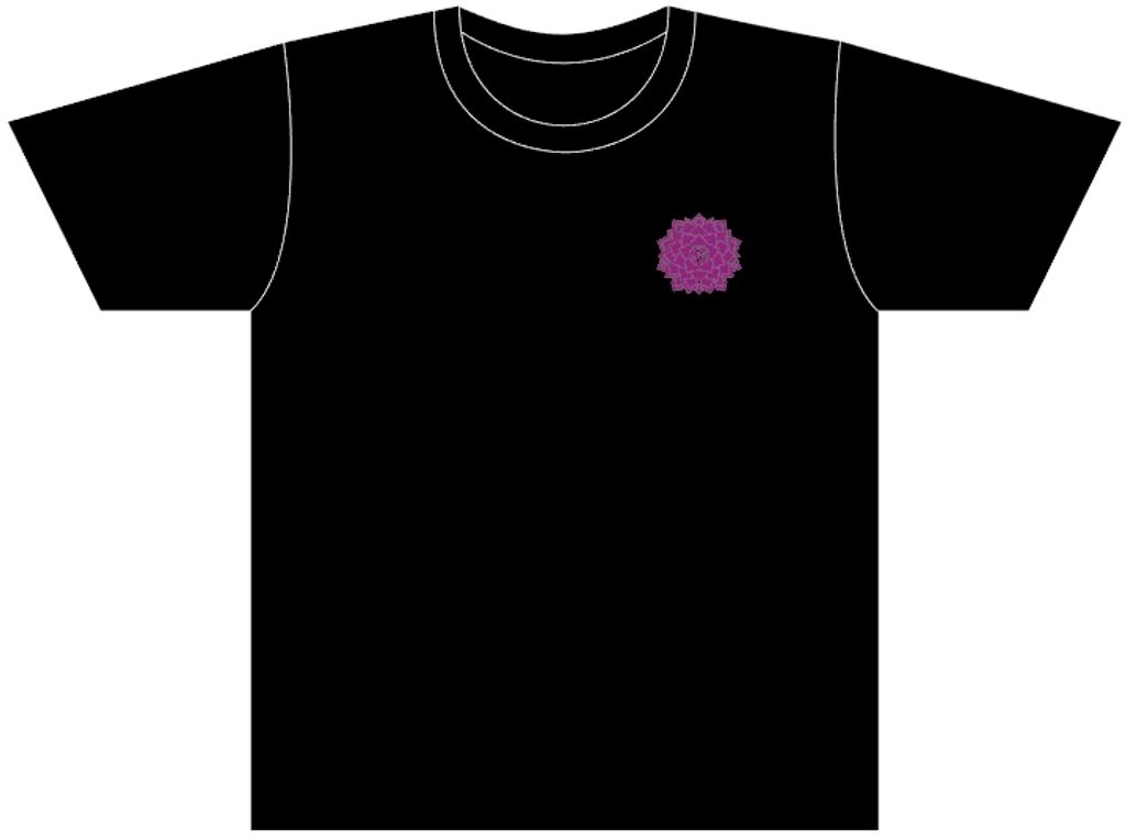 黑色短袖心輪正面