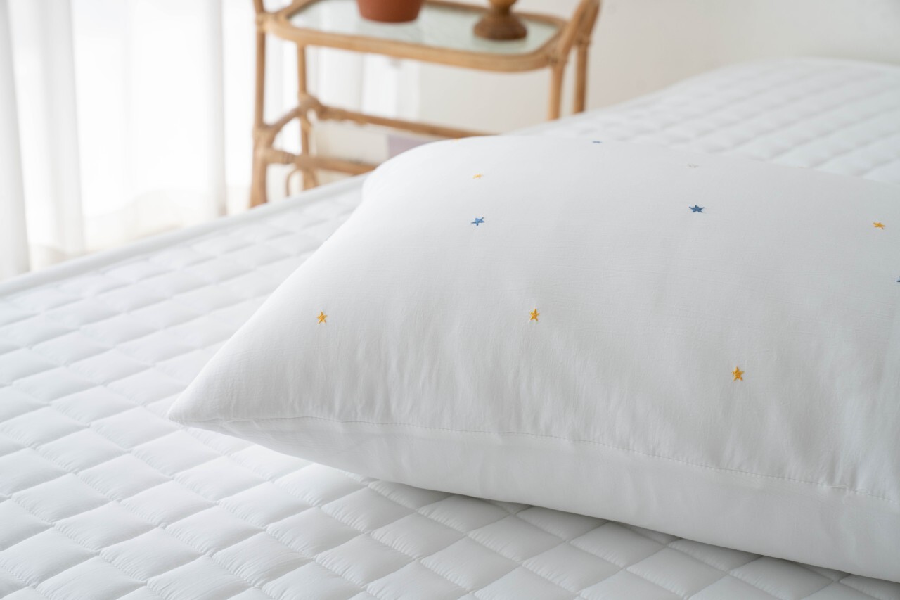 b_ae5Ud018svc12wy7xnxfgvb8_y2ldcz