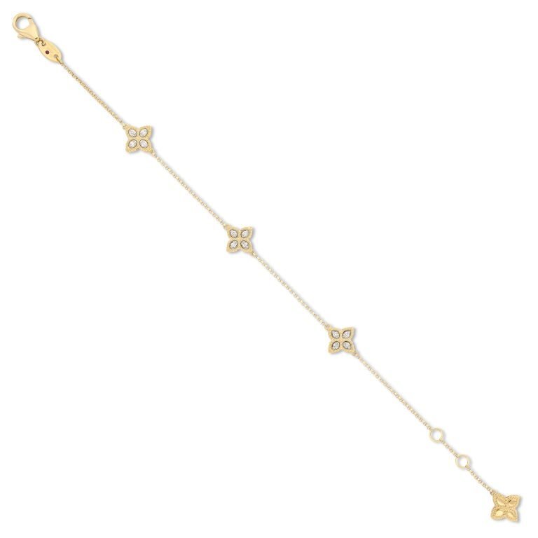ROBERTO-COIN-PRINCESS-FLOWER-18K-YELLOW-GOLD-TRIPLE-DIAMOND-FLOWER-BRACELET-ADR777BR1093_OPEN-768x768