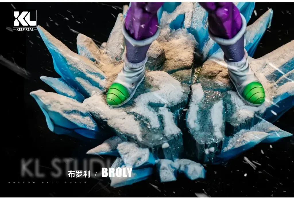 104008787