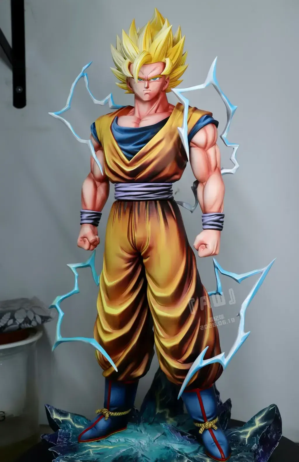 105663281