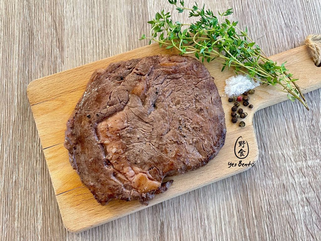 肋眼牛排