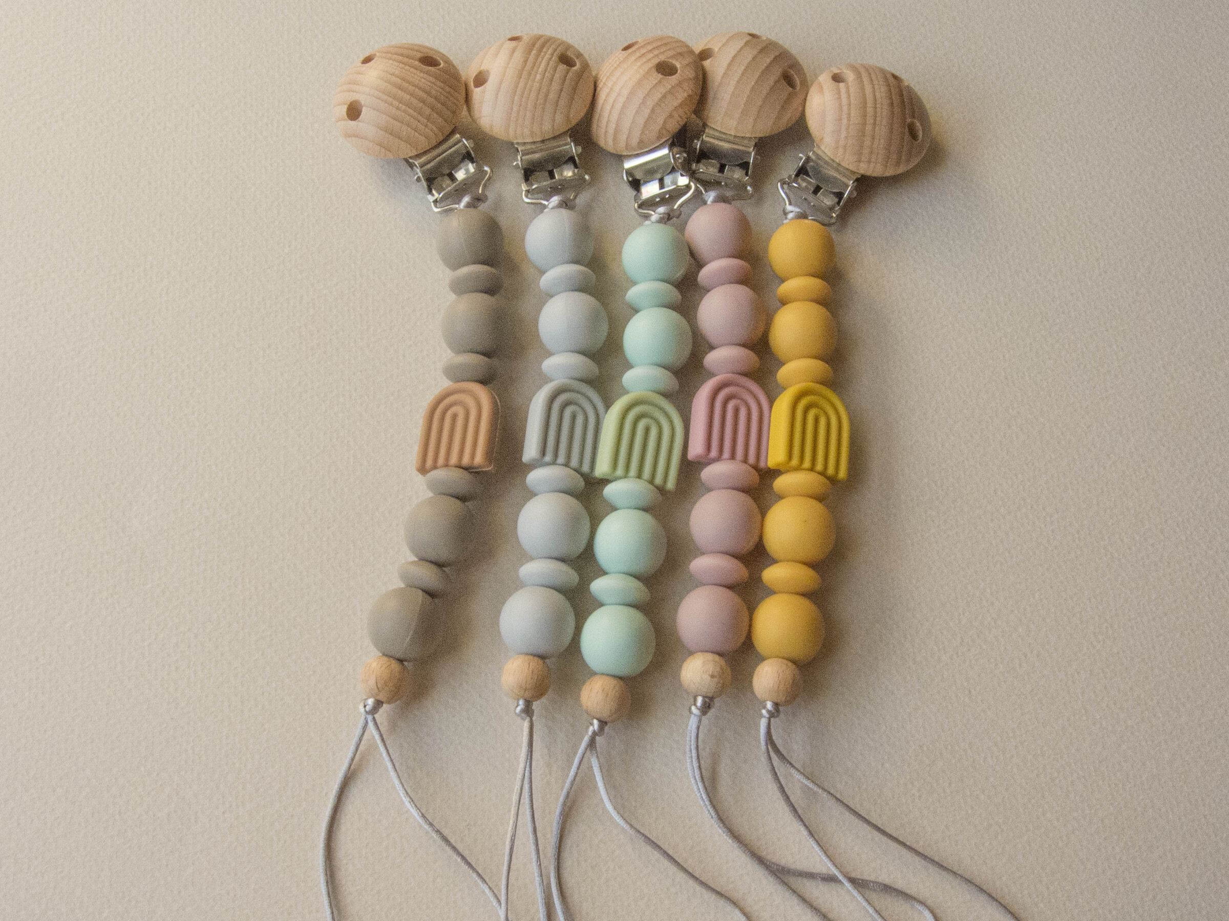 彩虹糖果奶嘴鏈-04