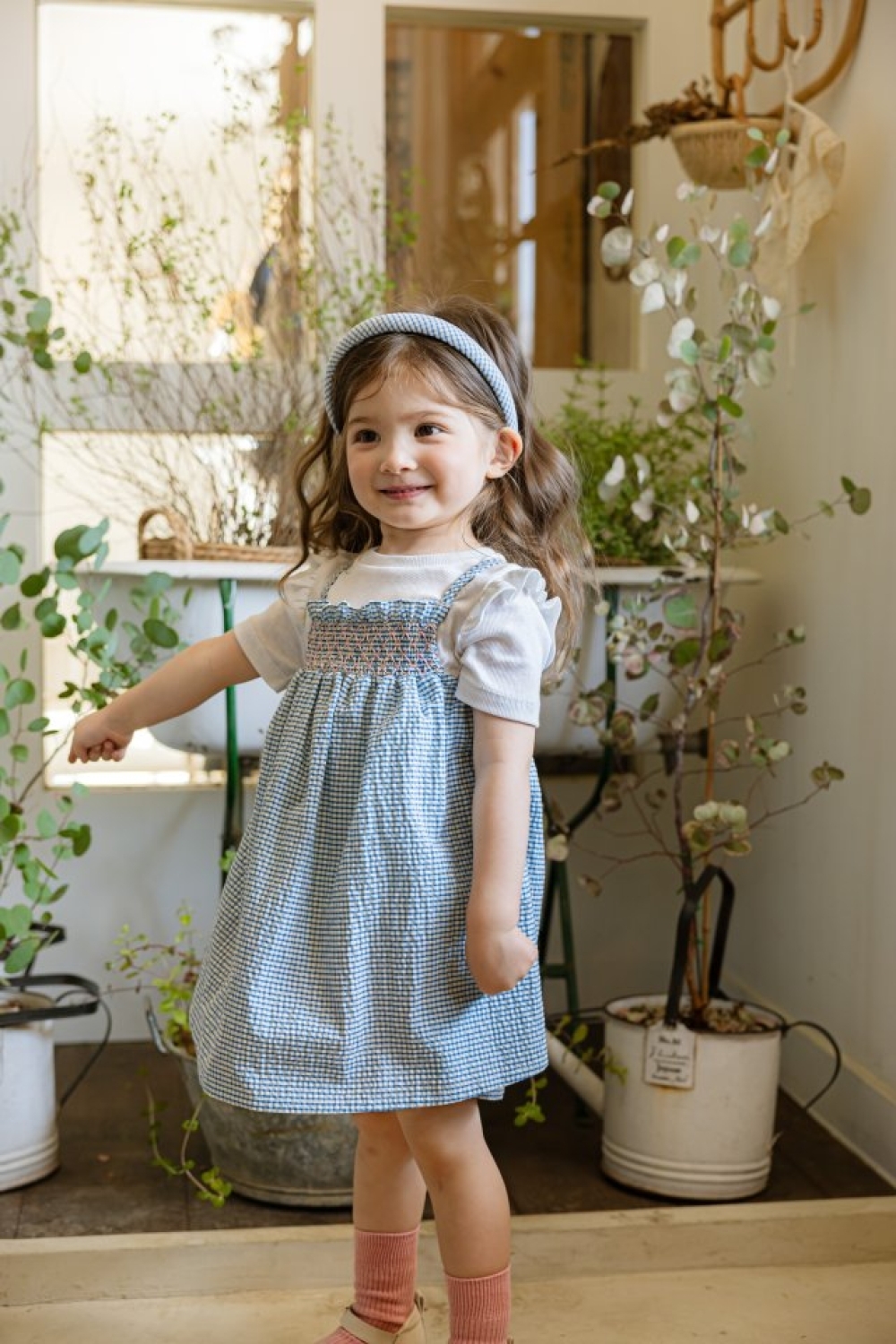 1711333605_4270878259